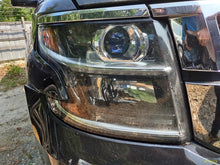 Load image into Gallery viewer, HEADLIGHT LAMP ASSEMBLY Suburban 1500 Suburban 3500 Tahoe 15-16 Right - MM2761338
