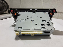 Load image into Gallery viewer, Radio  RAV4 2022 - MM2768919
