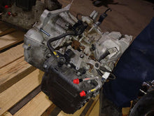 Load image into Gallery viewer, Transmission Hyundai Elantra 2015 - MM2770899

