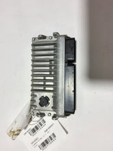 Load image into Gallery viewer, ECU ECM Computer  RAV4 2016 - MM2773444
