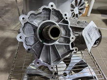 Load image into Gallery viewer, TRANSFER CASE Gl350 Gl450 Gl550 GL63 AMG GLE300 DCP GLE300d 14-19 - MM2774773
