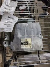 Load image into Gallery viewer, ECU ECM Computer  LAND CRUISER 2000 - MM2783949
