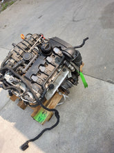 Load image into Gallery viewer, ENGINE Volkswagen Passat 2006 06 2007 07 2.0L - MM2789586
