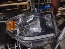 Load image into Gallery viewer, HEADLIGHT LAMP ASSEMBLY Tundra 2018 18 2019 19 2020 20 Right - MM2790828

