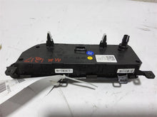 Load image into Gallery viewer, Temperature Controls Hyundai Elantra 2021 - MM2791750
