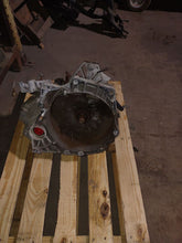 Load image into Gallery viewer, TRANSMISSION Fiat 500 12 13 14 15 16 17 VIN H/J/F - MM2794905
