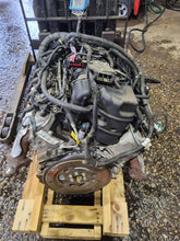Load image into Gallery viewer, Engine Motor  SUBURBAN 1500 2012 - MM2795065
