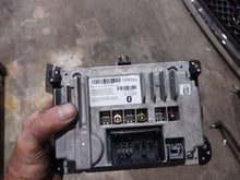 Load image into Gallery viewer, Radio  DODGE 1500 PICKUP 2017 - MM2795746
