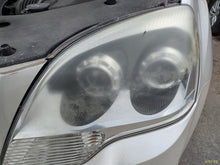 Load image into Gallery viewer, Headlight Lamp Assembly GMC Acadia 2011 - MM2797043
