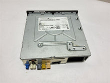 Load image into Gallery viewer, Radio  AUDI Q3 2020 - MM2797424
