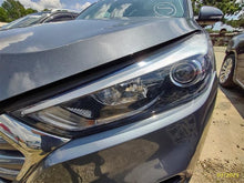 Load image into Gallery viewer, Headlight Lamp Assembly Hyundai Tucson 2016 - MM2798600

