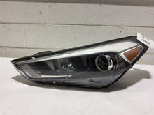 Load image into Gallery viewer, Headlight Lamp Assembly Hyundai Tucson 2016 - MM2798600
