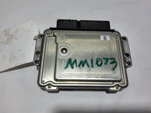 Load image into Gallery viewer, ECU ECM Computer Hyundai Tucson 2016 - MM2798614
