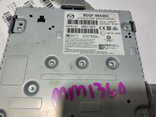 Load image into Gallery viewer, Radio Mazda 3 2021 - MM2799641
