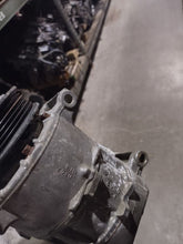 Load image into Gallery viewer, AC Compressor  SILVERADO 2500 PICKUP 2016 - MM2800569
