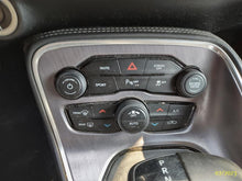 Load image into Gallery viewer, Temperature Controls  CHALLENGER 2017 - MM2801200
