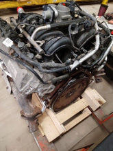 Load image into Gallery viewer, Engine Motor Lincoln Navigator 2010 - MM2803457
