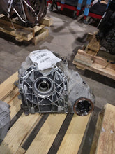 Load image into Gallery viewer, Transfer Case  RANGE ROVER 2017 - MM2803822
