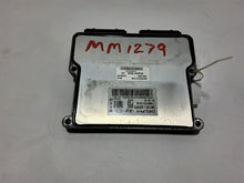 Load image into Gallery viewer, ECU ECM Computer Hyundai Santa Fe 2017 - MM2804702
