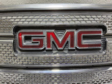 Load image into Gallery viewer, Grille GMC Acadia 2014 - MM2806061
