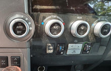 Load image into Gallery viewer, Temperature Controls Toyota Sequoia 2014 - MM2810204
