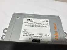 Load image into Gallery viewer, Radio  RAV4 2020 - MM2812955
