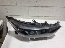 Load image into Gallery viewer, HEADLIGHT LAMP ASSEMBLY Toyota Rav4 2019 19 2020 20 Right - MM2812964
