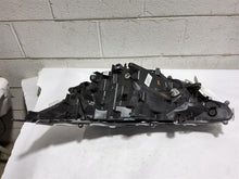 Load image into Gallery viewer, HEADLIGHT LAMP ASSEMBLY Toyota Rav4 2019 19 2020 20 Right - MM2812964
