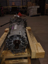 Load image into Gallery viewer, Transmission  PORSCHE CAYENNE 2012 - MM2815484
