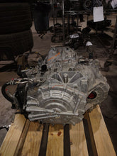 Load image into Gallery viewer, Transmission Kia Telluride 2020 - MM2815915
