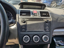 Load image into Gallery viewer, Radio Subaru Forester 2018 - MM2824014
