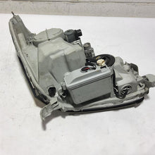 Load image into Gallery viewer, Headlight Lamp Assembly  LEXUS LS430 2006 - MM2826845

