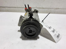 Load image into Gallery viewer, AC Compressor Jeep Cherokee 2019 - MM2827837
