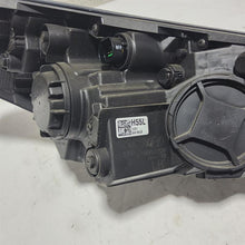 Load image into Gallery viewer, Headlight Lamp Assembly Hyundai Tucson 2021 - MM2827973
