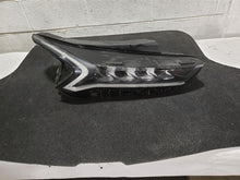 Load image into Gallery viewer, Headlight Lamp Assembly  K5 2021 - MM2828044
