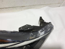 Load image into Gallery viewer, Headlight Lamp Assembly Hyundai Elantra 2021 - MM2840438
