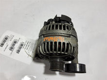 Load image into Gallery viewer, Alternator  BMW 525I 2004 - MM2842102
