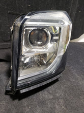 Load image into Gallery viewer, [INVENTORYCAR_YEAR_MAKE_MODEL] HEADLIGHT LAMP ASSEMBLY Left - MM2845043
