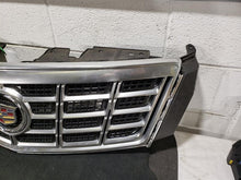 Load image into Gallery viewer, GRILLE Cadillac XTS 2013 13 2014 14 2015 15 - MM2848425

