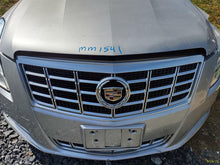 Load image into Gallery viewer, GRILLE Cadillac XTS 2013 13 2014 14 2015 15 - MM2848425
