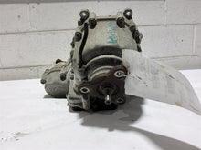 Load image into Gallery viewer, TRANSFER CASE 535i 535i Gt 550i 550i Gt 750 HYBRID 750i 750il B7 10-12 - MM2851573
