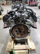 Load image into Gallery viewer, ENGINE MOTOR Vanden Pl XJ8 XJR XK8 XKR 01 02 03 4.0L - MM2855432
