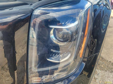 Load image into Gallery viewer, Headlight Lamp Assembly Kia Telluride 2021 - MM2855586
