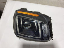 Load image into Gallery viewer, Headlight Lamp Assembly Kia Telluride 2021 - MM2855586
