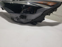 Load image into Gallery viewer, Headlight Lamp Assembly Hyundai Elantra 2021 - MM2857295
