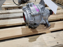Load image into Gallery viewer, Transfer Case Rambler Rambler 2021 - MM2857854
