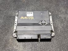 Load image into Gallery viewer, ECU ECM COMPUTER Toyota Sienna 2013 13 2014 14 - MM2859986
