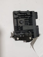 Load image into Gallery viewer, ECU ECM COMPUTER - MM2862502
