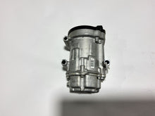 Load image into Gallery viewer, AC Compressor Toyota Sienna 2021 - MM2862578
