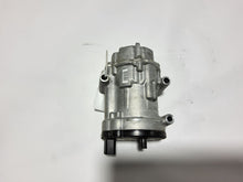 Load image into Gallery viewer, AC Compressor Toyota Sienna 2021 - MM2862578
